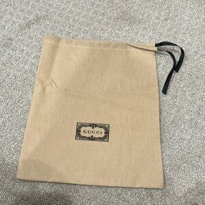 Dust bag